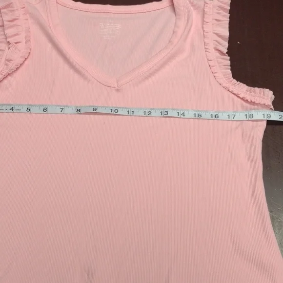 NEW Nine West Pink Ruffle V-Neck Tank Top - Picture 8 of 10